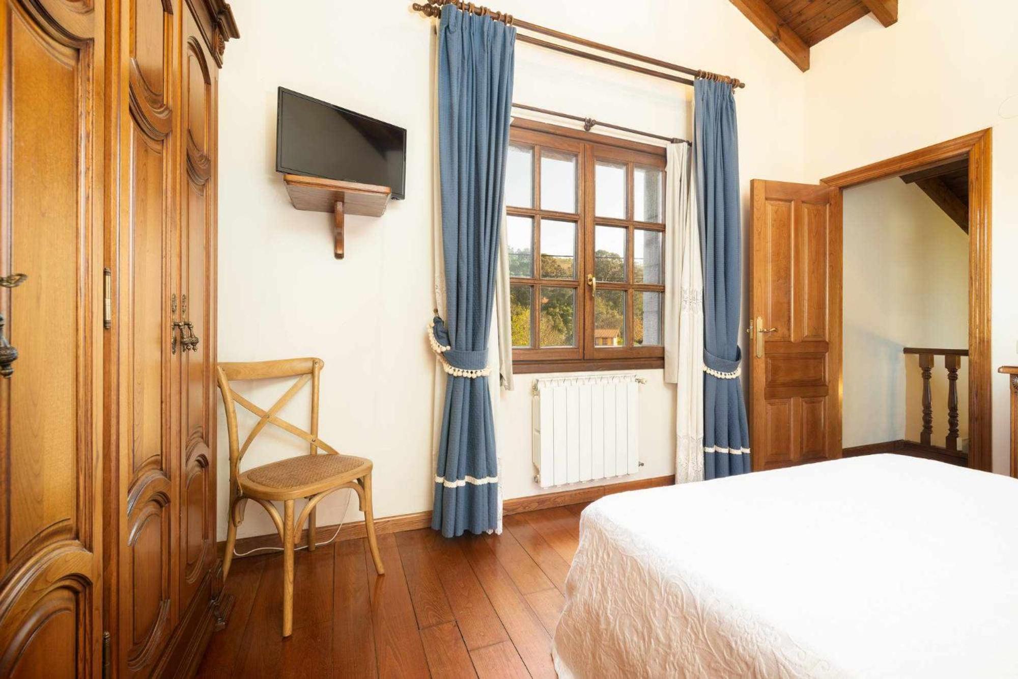 Casa En La Costa Con Wifi Jardin Y Barbacoa Guest House Llanes Exterior photo